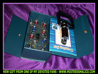 SMALL SUCTION CUPPING SET